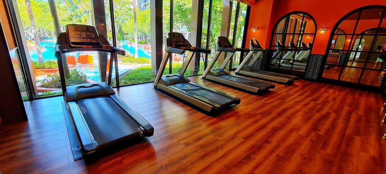 Apartment Lahabana Condo: Highest Floor With Night Market Proximity Hua Hin